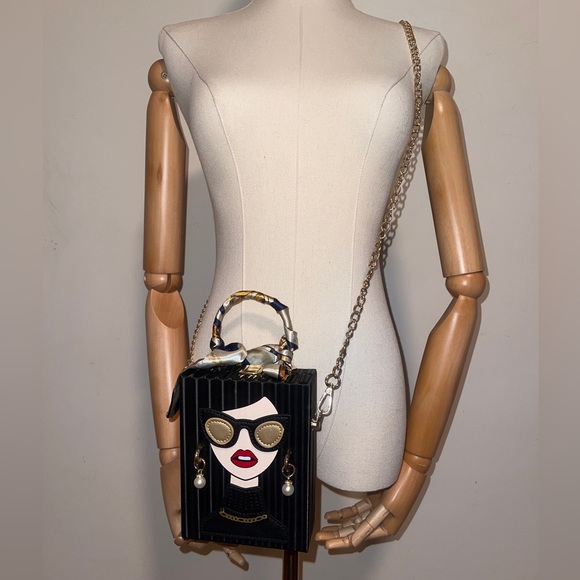 🆕 lady Face Handbag - Picture 2 of 12